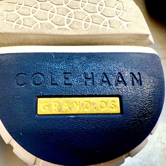 Cole Haan Black Suede Sneakers Women’s 7 B - Picture 5 of 7